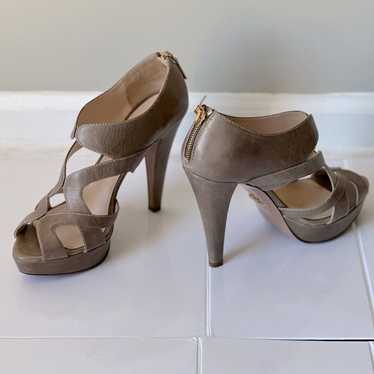 Prada Prada heels VIT Shine 3 in color Giunco