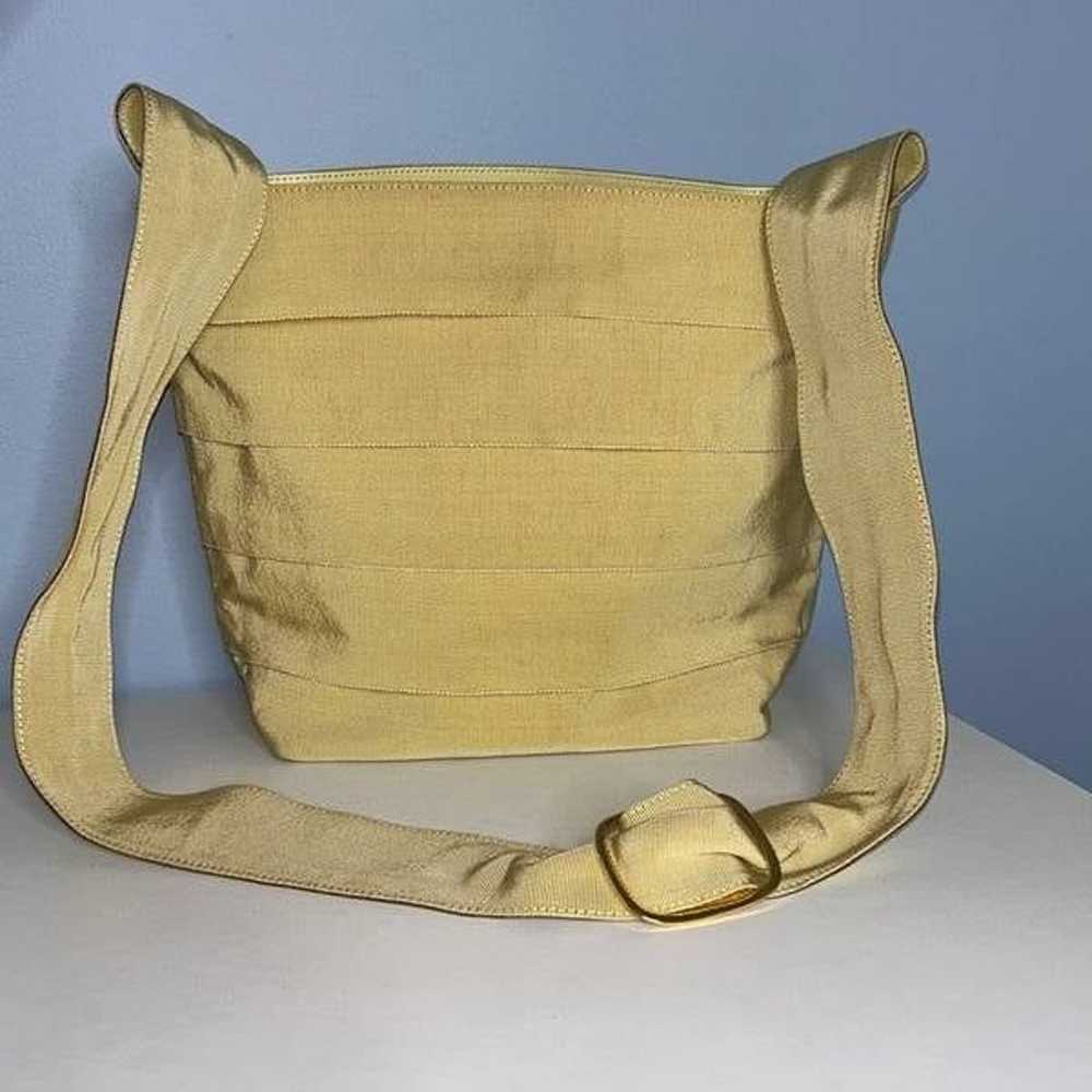 Salvatore Ferragamo Vintage Leather Shoulder Bag - image 10