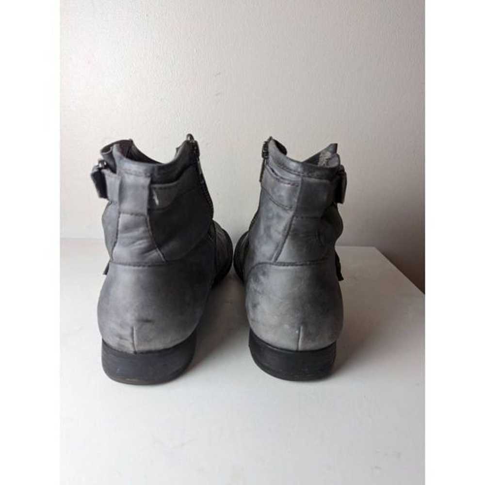 BORN Regis Grey Leather Ankle Boot Size 10 - image 5