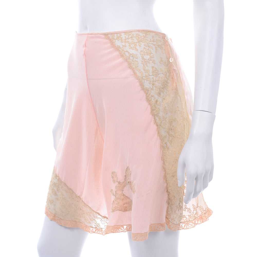 1930's Pink Silk Bra & Tap Pants Set w/ Lace Deta… - image 8