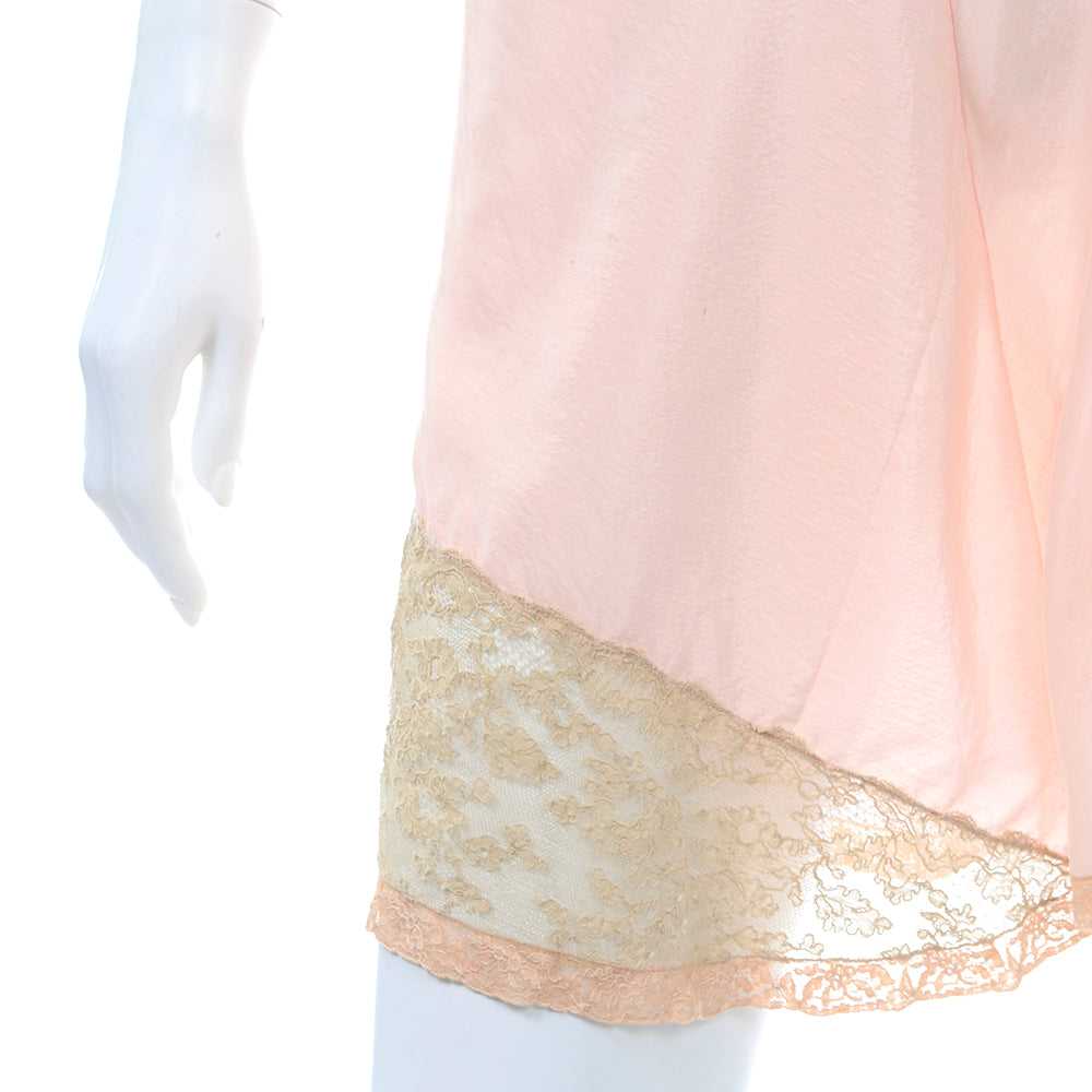 1930's Pink Silk Bra & Tap Pants Set w/ Lace Deta… - image 9