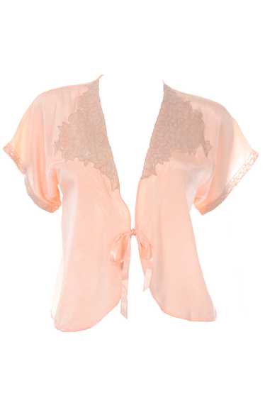1930s Peach Silk & Lace Short-Sleeve Bed Jacket