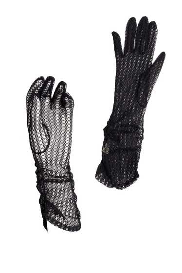 1940s Sheer Black Lace Gathered Gloves 6.5 - image 1