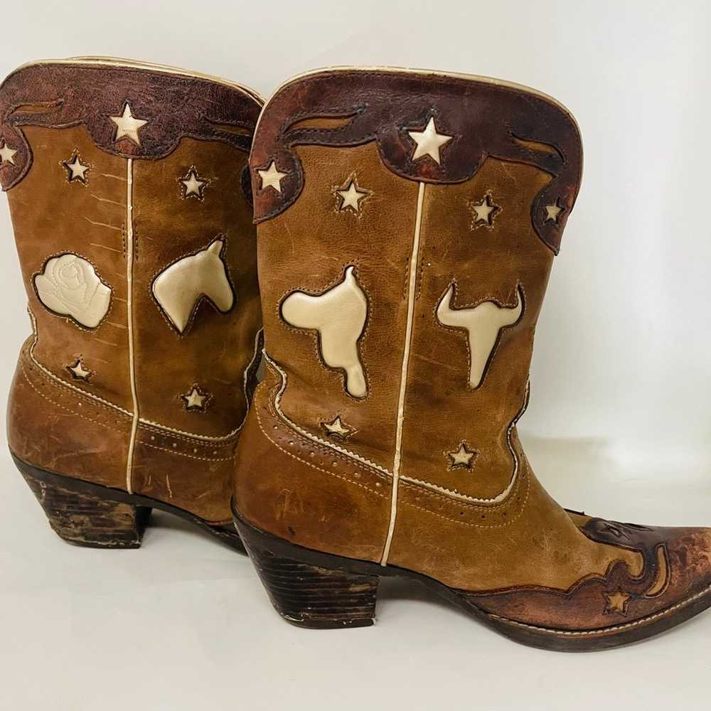 Vintage Ladies Ariat Cowboy Boots Distressed Leat… - image 2