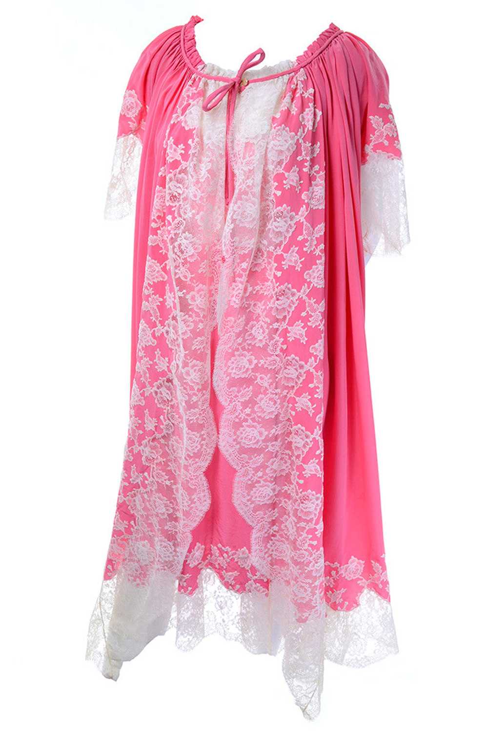 1960's Rare Vintage Pink Peignoir Set Robe and Ni… - image 1