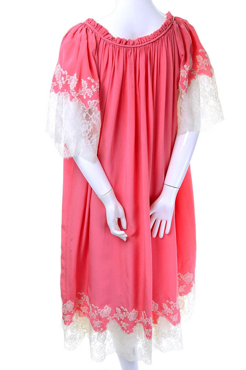1960's Rare Vintage Pink Peignoir Set Robe and Ni… - image 6