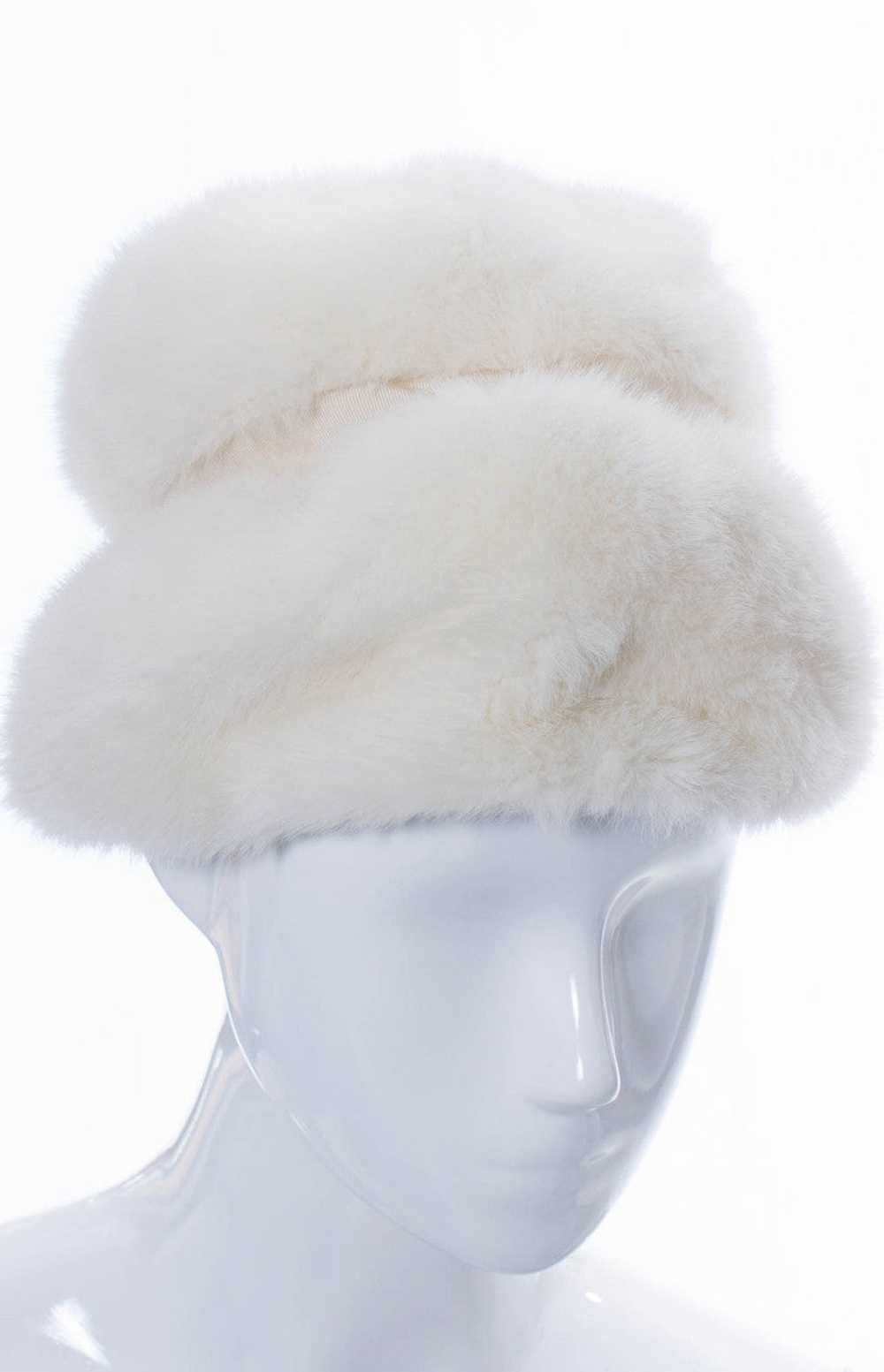 1960s Betmar Ivory Faux Fur Vintage Hat - image 2