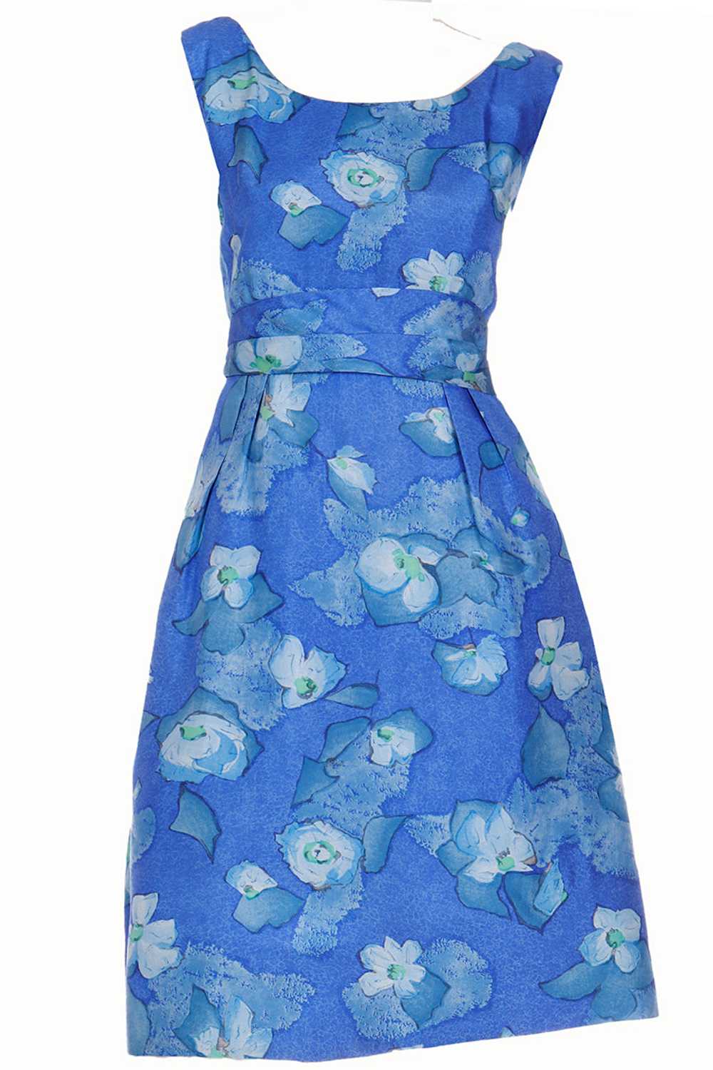 1960s Miss Bergdorf Vintage Blue Floral Sleeveles… - image 1