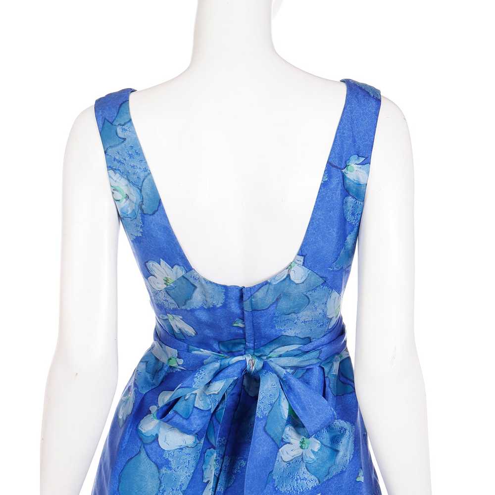 1960s Miss Bergdorf Vintage Blue Floral Sleeveles… - image 8