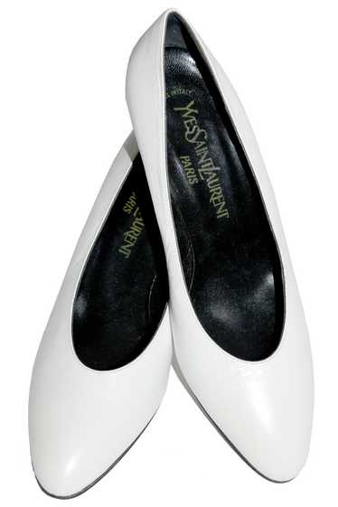1970's Yves Saint Laurent White Leather Shoes Wit… - image 1