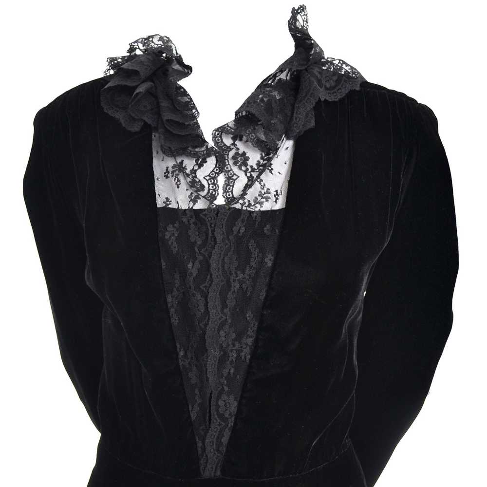 1970s Albert Nipon Victorian Style Black Velvet L… - image 5