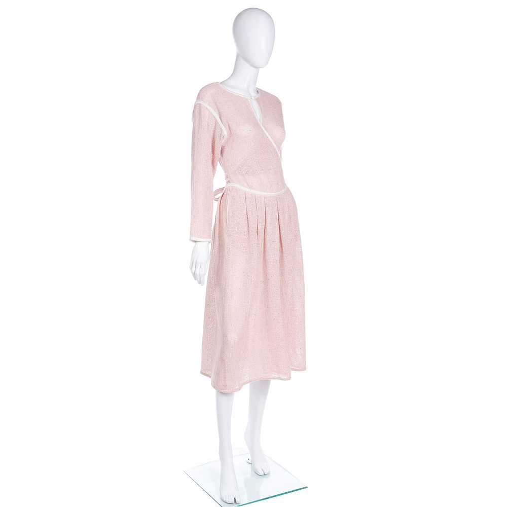 1980s Geoffrey Beene Pink Woven Wrap Dress With W… - image 3