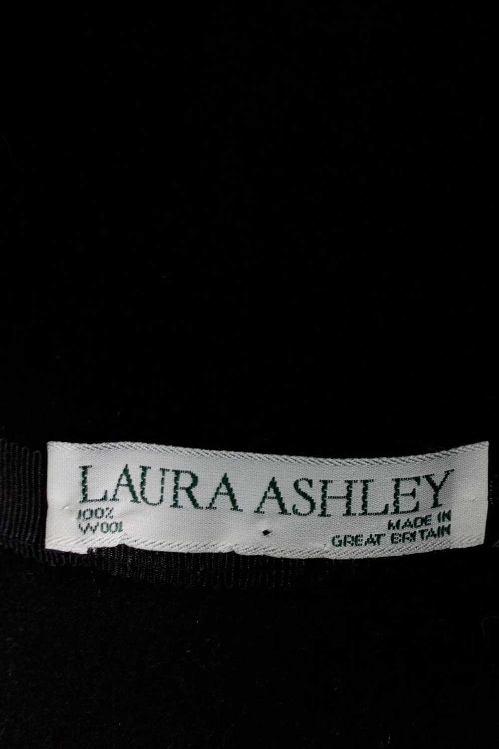 1980s Laura Ashley Black Wool Hat w/ Black Ribbed… - image 5
