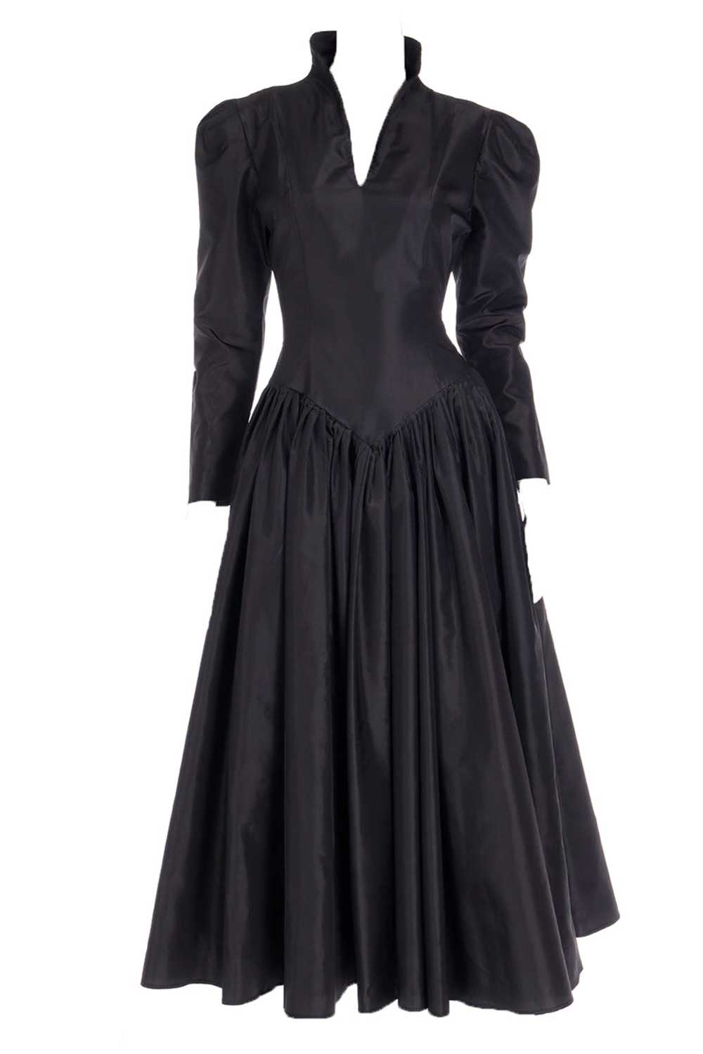 1980s Norma Kamali Black Taffeta Dress With Full … - image 11