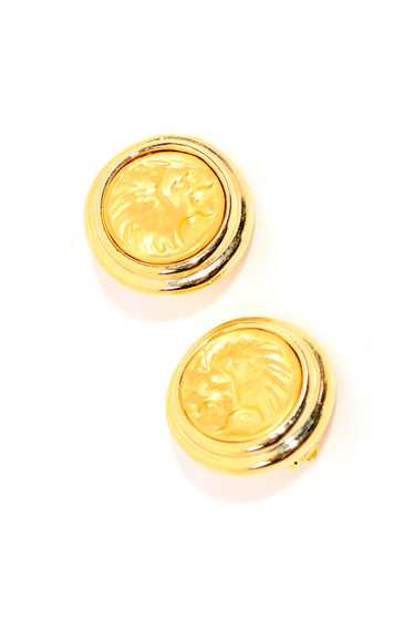 1980s Round Medallion Vintage Lion Clip-On Earring