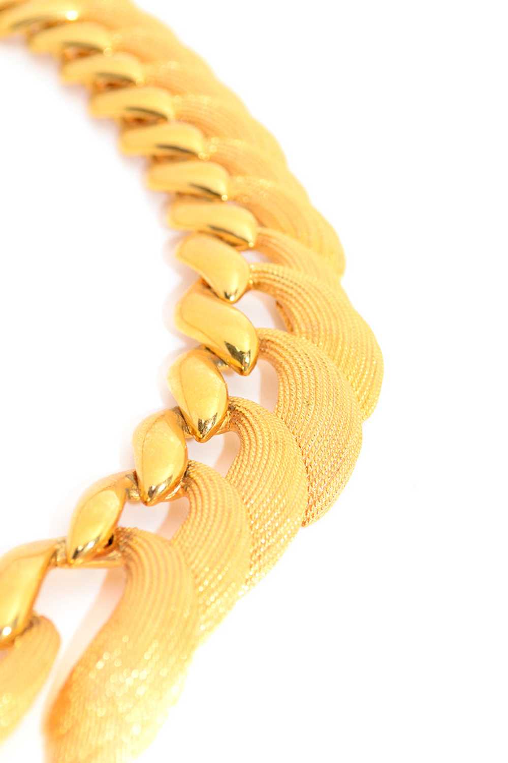 1980s Vintage Napier Gold Tone Textured Chain Nec… - image 3