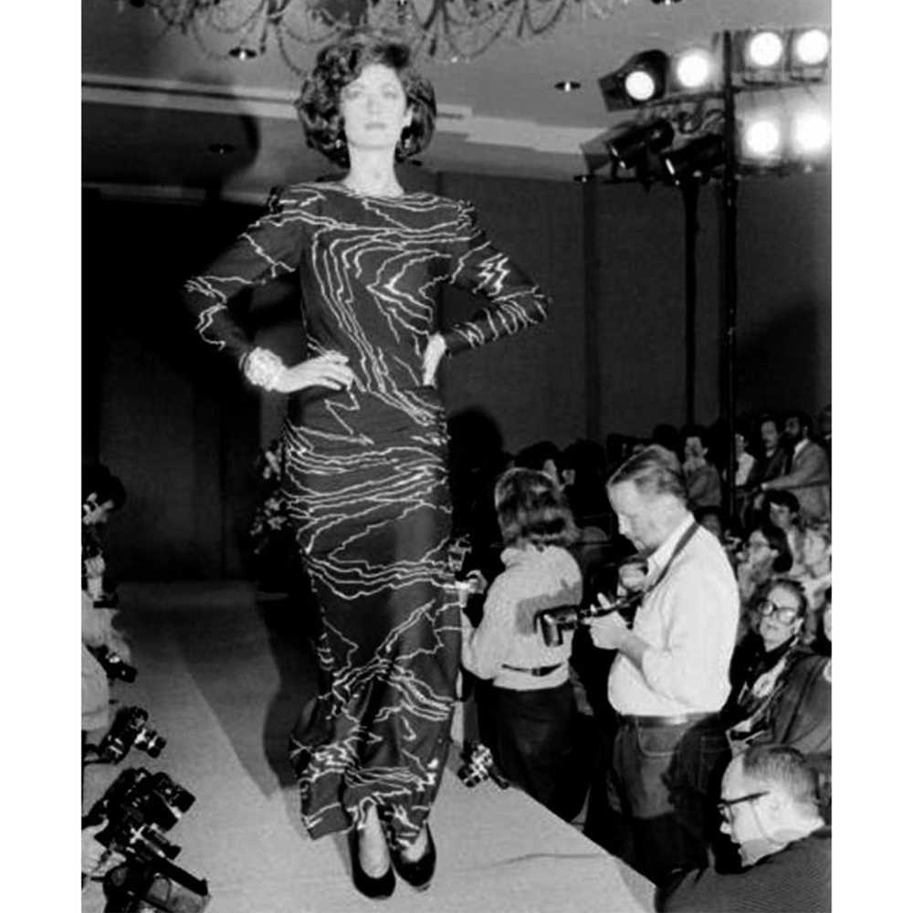 1985 Bill Blass Full Length Vintage Black Dress w… - image 3