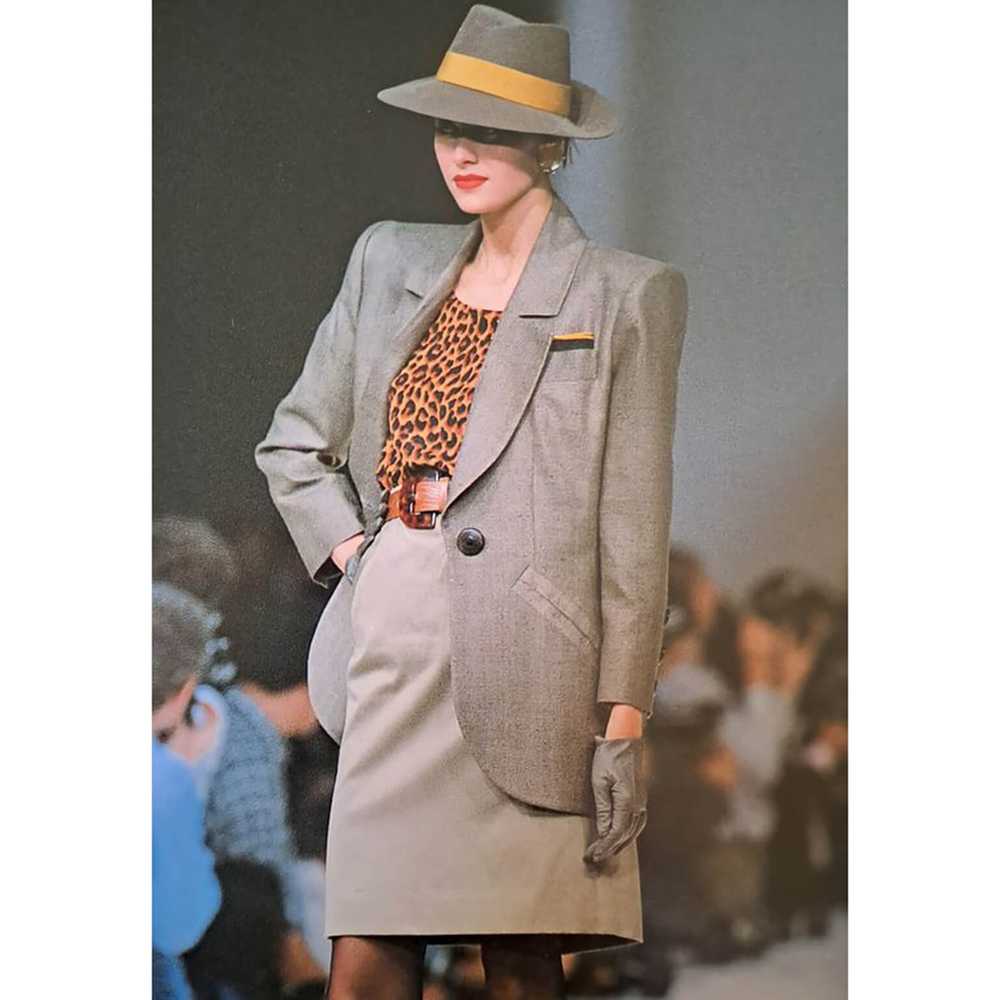 1989 Yves Saint Laurent Leopard Print Sleeveless … - image 2