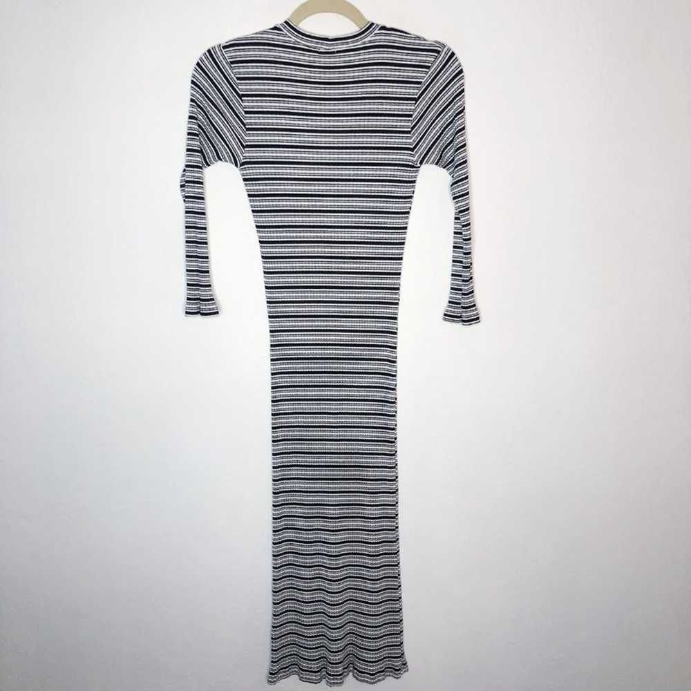 MONROW Stretchy Striped White Black Grey Rib Knit… - image 9