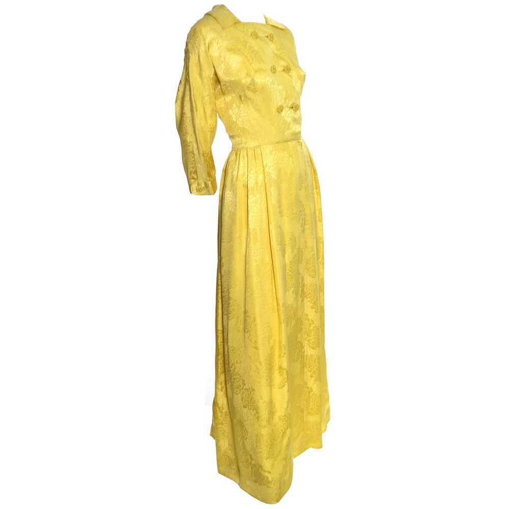 Chinese Silk Vintage Yellow Jacquard Robe or Host… - image 7
