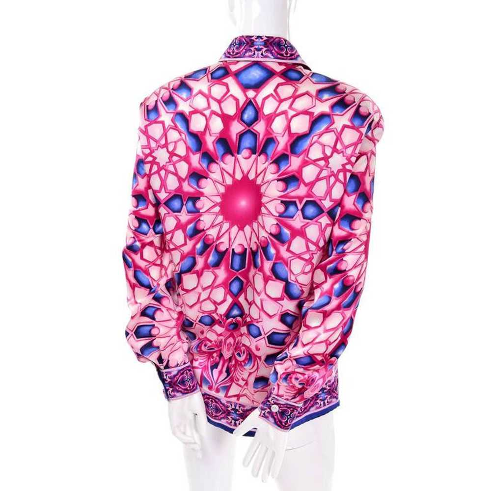 Escada Vintage Blouse in Radial Abstract Pink and… - image 3