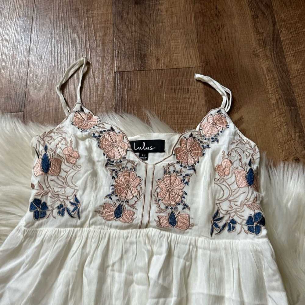 Lulu’s | Daisy Petal Pickin’ Ivory Embroidered Dr… - image 3