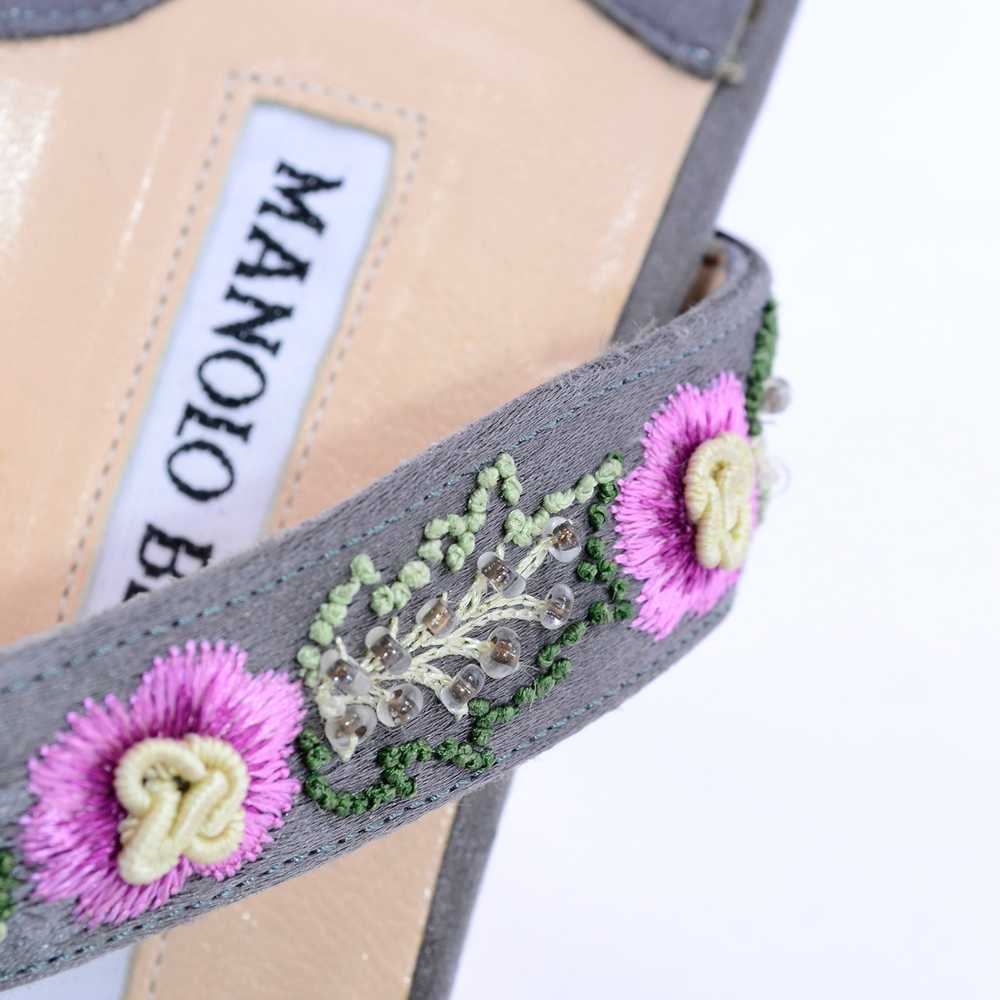 Manolo Blahnik Beaded Floral Slide Sandals w/ Pin… - image 5