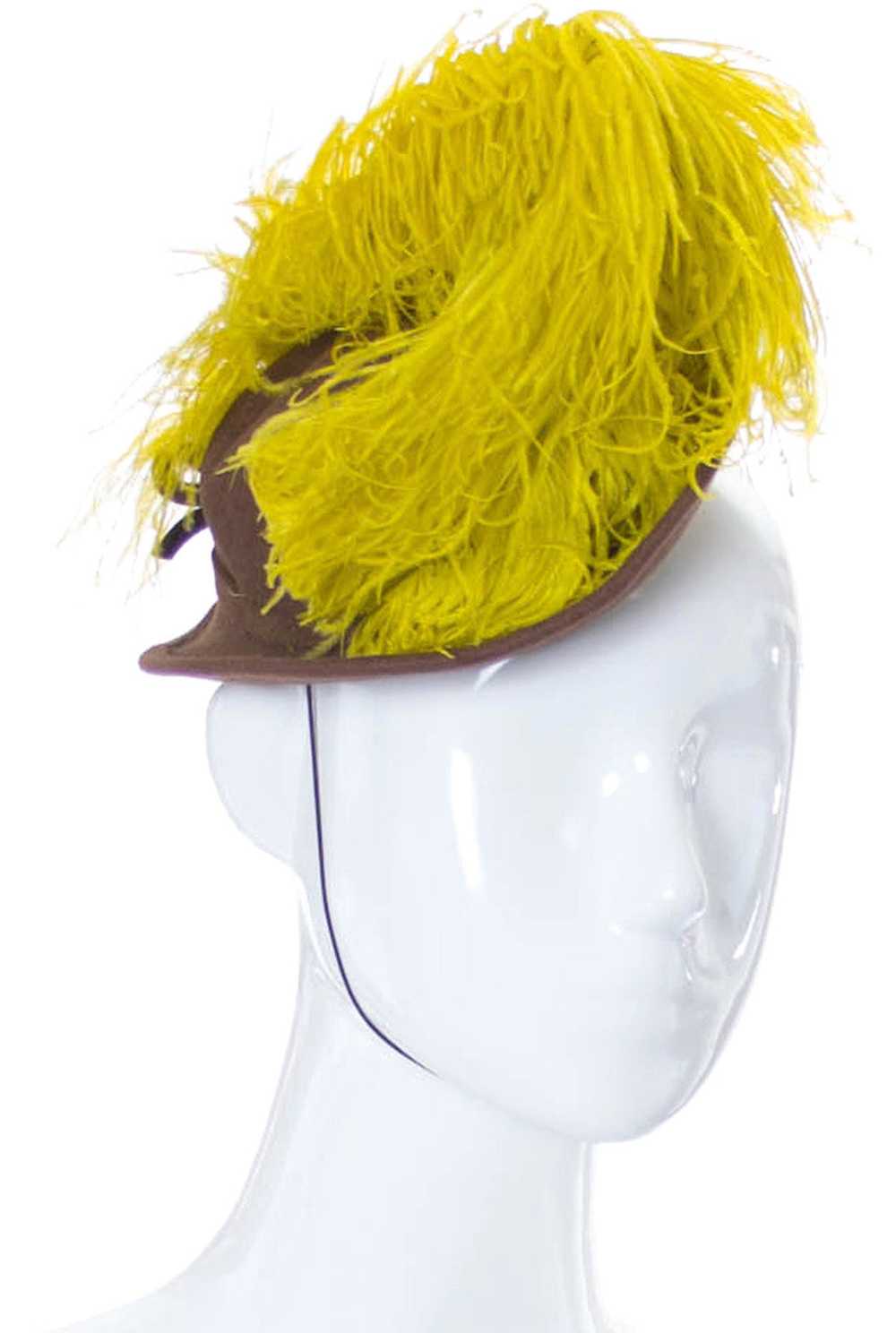 NY Creations 1930s vintage hat with yellow ostric… - image 3