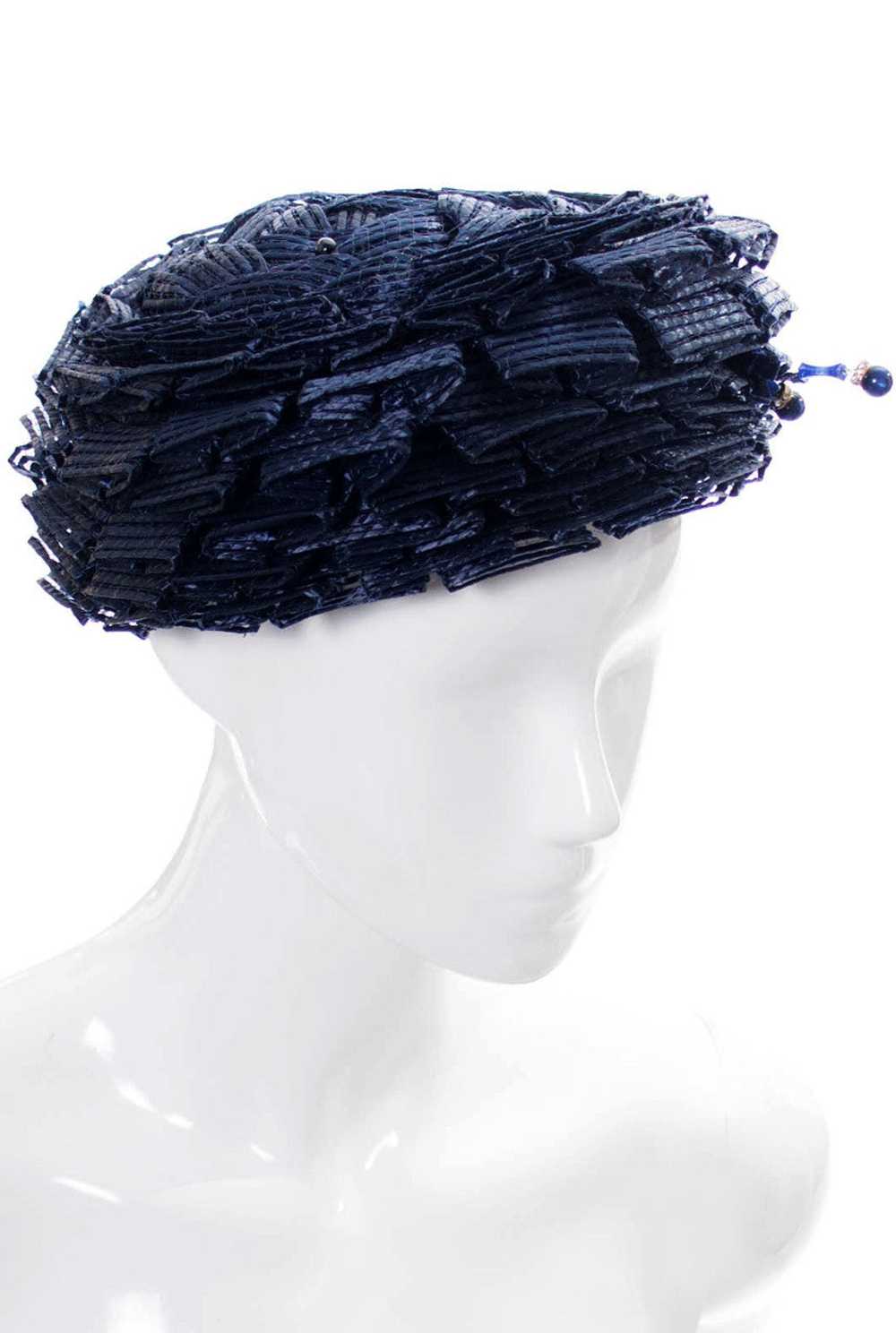 Schiaparelli navy blue vintage ruffled straw hat - image 4