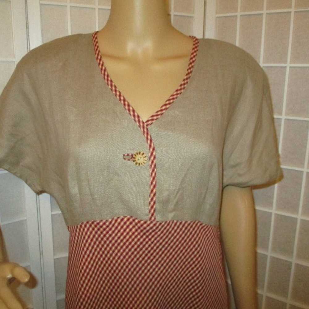 vintage Carole Little short sleeve khaki and red … - image 2