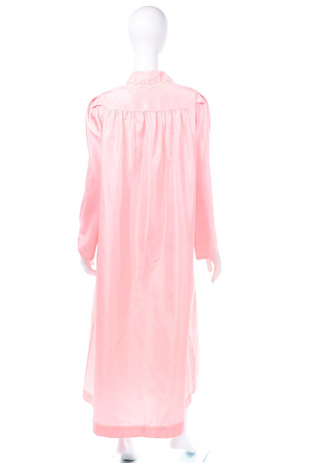 Vintage Chloe Pink Taffeta Hostess Robe With Lace… - image 3
