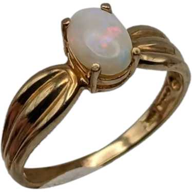 10k Yellow Gold Oval Opal Ring Wedding Statement … - image 1