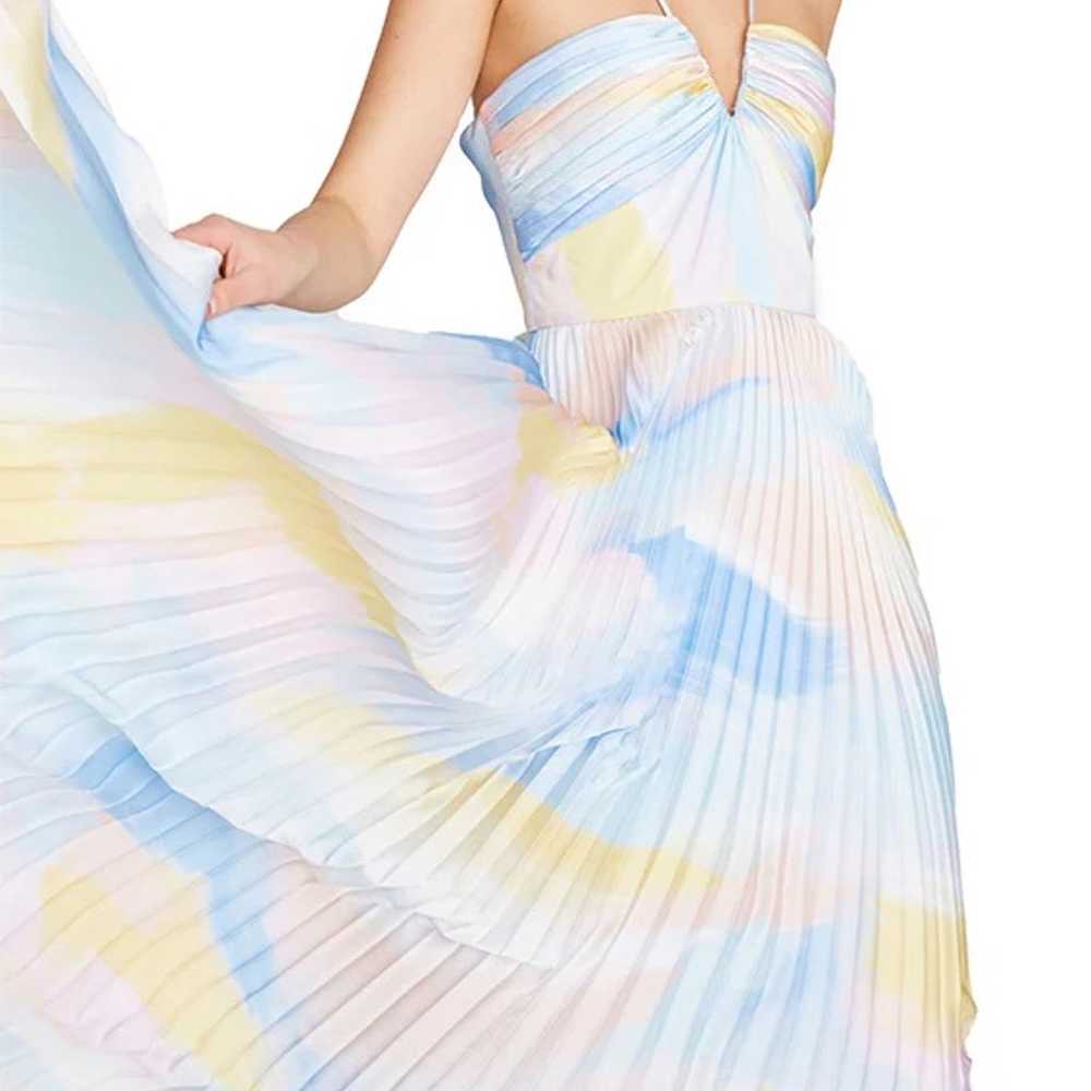 ML Monique Lhuillier Swirl Satin Gown - image 5