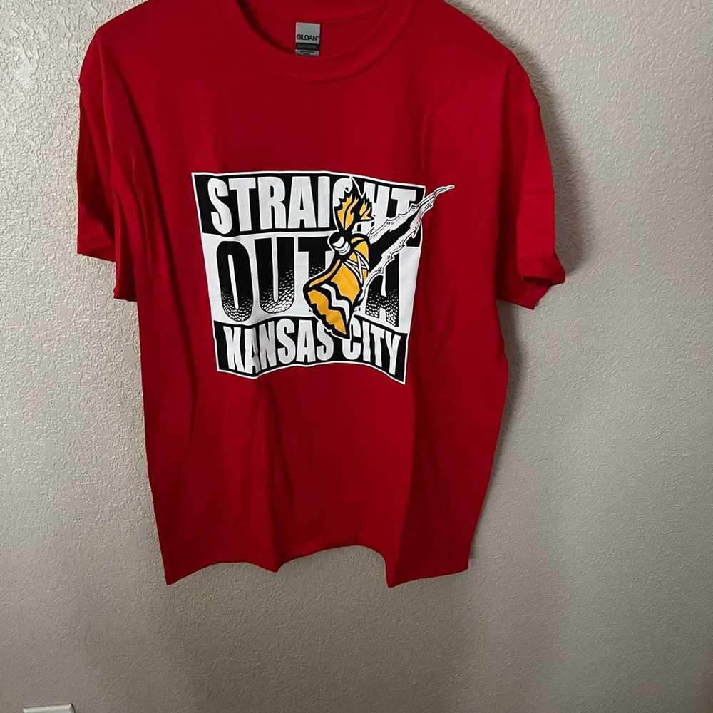 Kansas City Chiefs t-shirt (Tomahawk Chop) - image 1