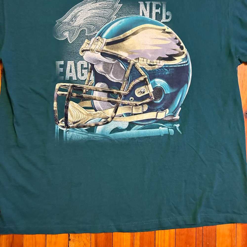 Vintage 90s Philadelphia Eagles T-Shirt - image 3