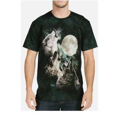 The Mountain Graphic Tee Three Wolf Moon T-shirt … - image 1