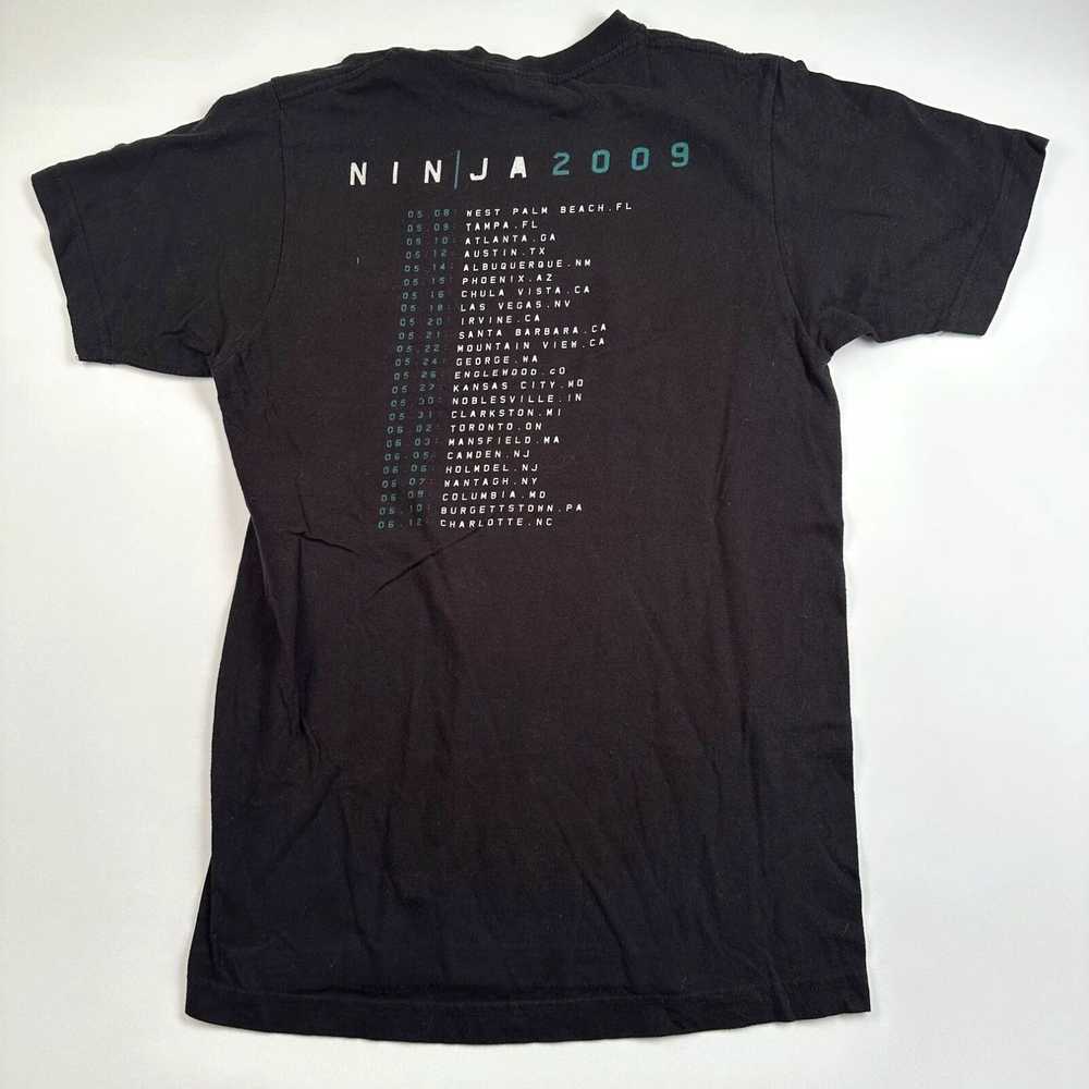 Tultex 2009 Nine Inch Nails Shirt Small - image 4