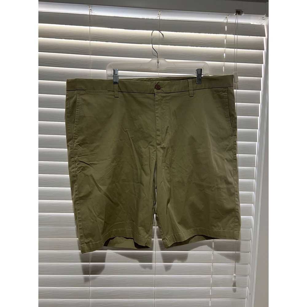 Tommy Bahama Tommy Bahama Khaki Shorts - Size 42 - image 1