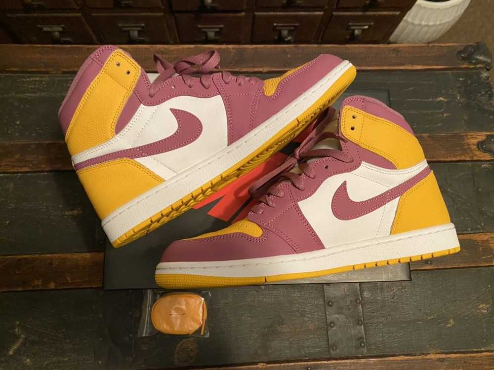 Jordan Brand × Nike Air Jordan retro 1 “brotherho… - image 3