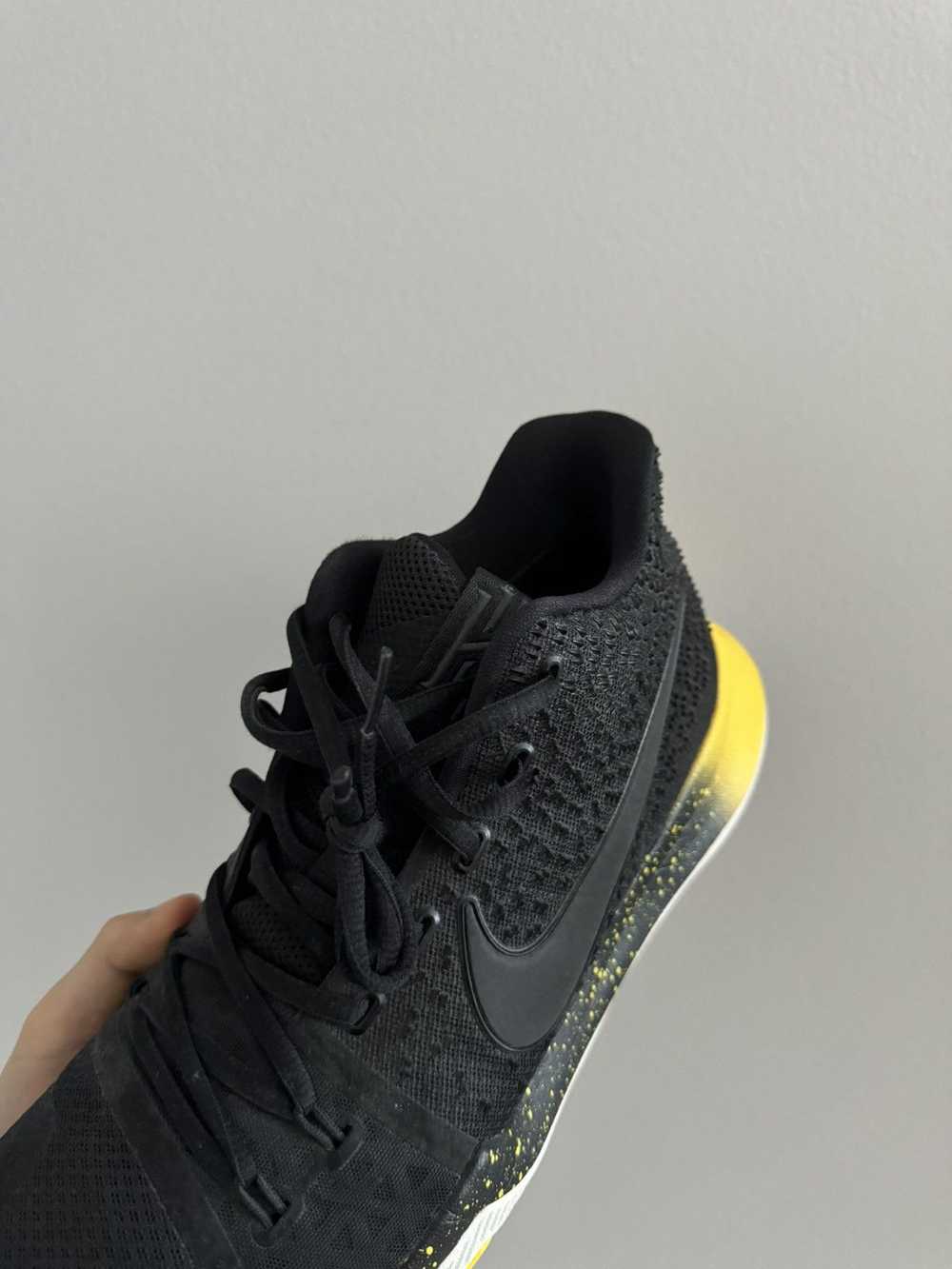 Nike Nike Kyrie 3 black and yellow - image 11