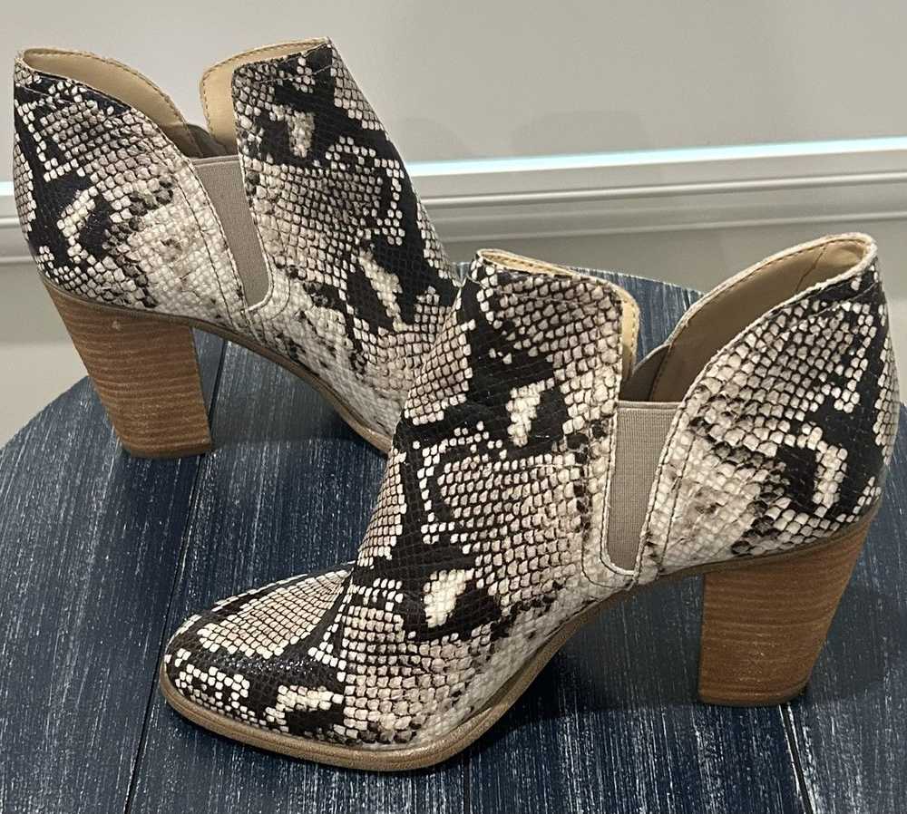 Vince Camuto Vince Camuto Snakeskin Booties - image 7
