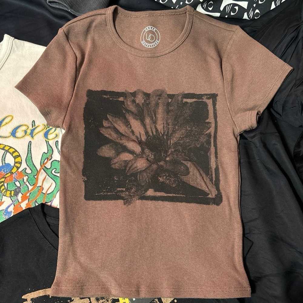 8 BABY TEE T-Shirt Bundle Women’s Size Small - image 6