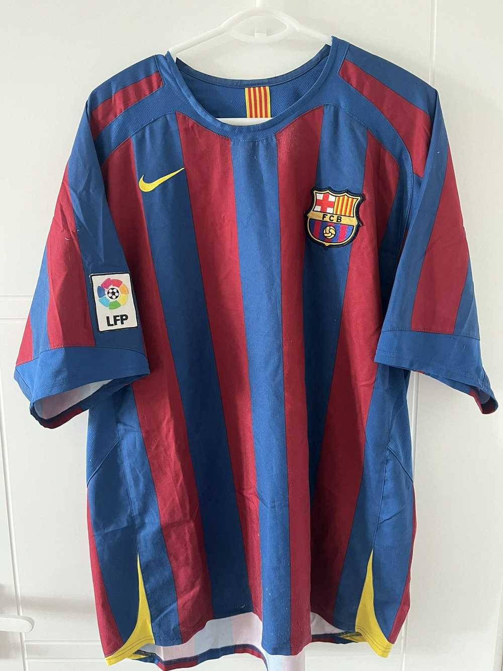 F.C. Barcelona × Nike × Soccer Jersey Barcelona n… - image 5
