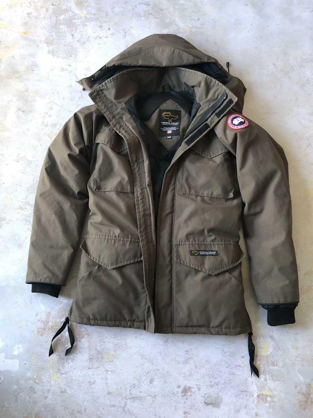 Canada Goose × Hype × Luxury Luxury premium quali… - image 1