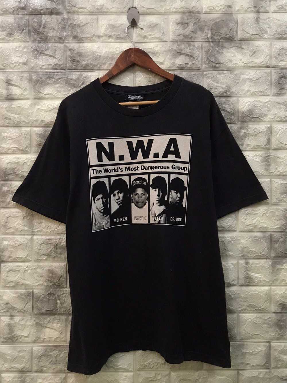 Rap Tees × Streetwear × Vintage Vintage Y2K NWA T… - image 3