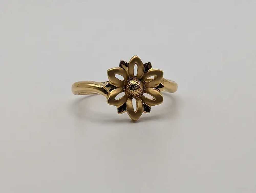 18k Yellow Gold Open Flower Ring. 18k Gold Daisy … - image 2