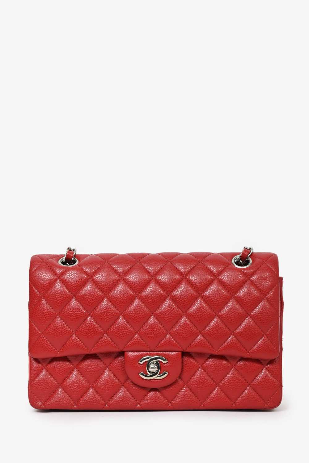 Pre-loved Chanel™ 2011 Red Caviar Leather Medium … - image 3
