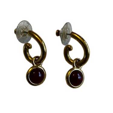 VINTAGE TRIFARI TM GOLD TONE WITH RED PIERCED EAR… - image 1