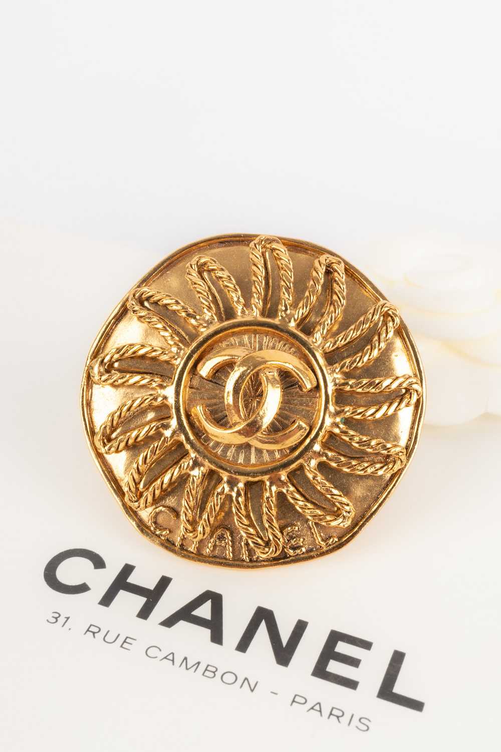 Broche Chanel 1994 - image 1