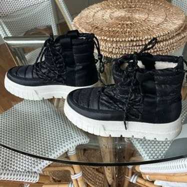 J/Slides Robert Platform Cold Weather Booties - image 1